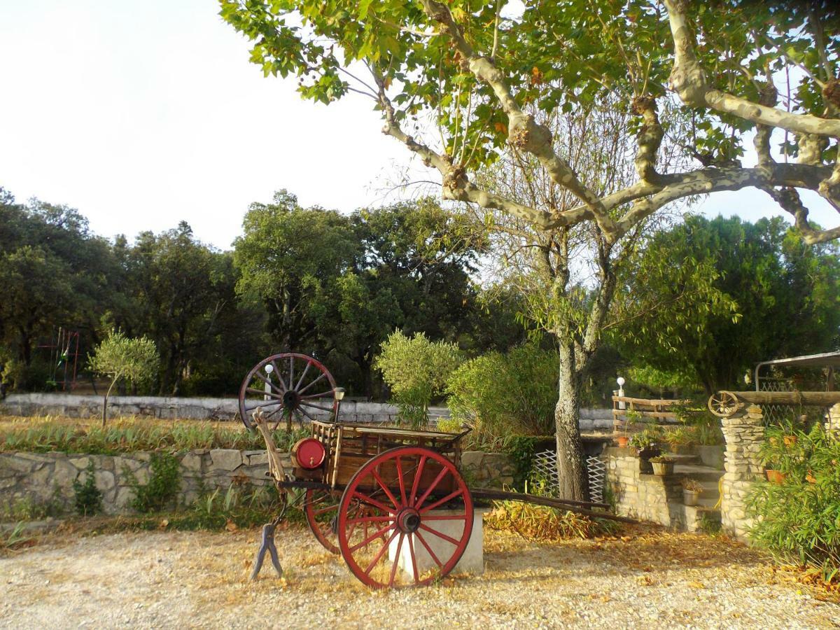 Auberge Des Garrigues Ним Экстерьер фото